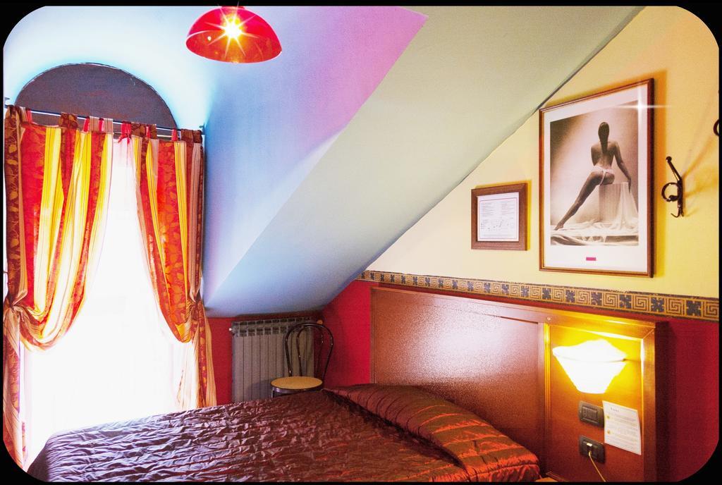 Hotel Giulio Cesare ตูริน ภายนอก รูปภาพ